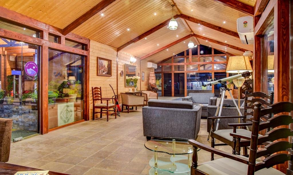 Blue Mountain Country Club