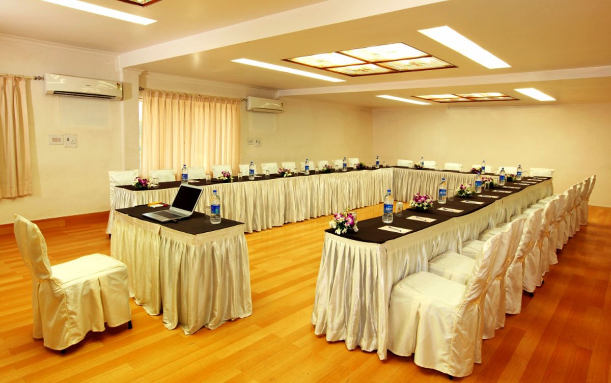Avion Holiday Resort